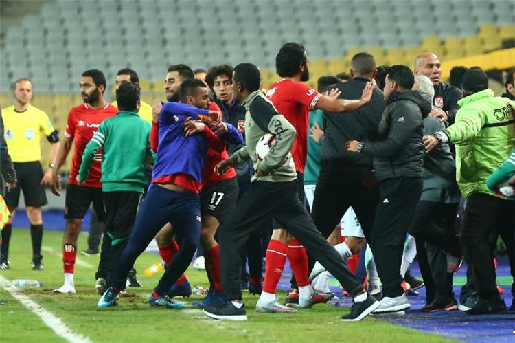 مشادة لاعبي الاهلي والاتحاد السكندري