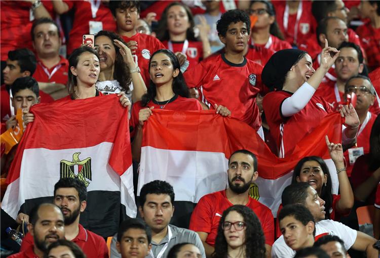 الجماهير المصرية تساند المنتخب الوطني