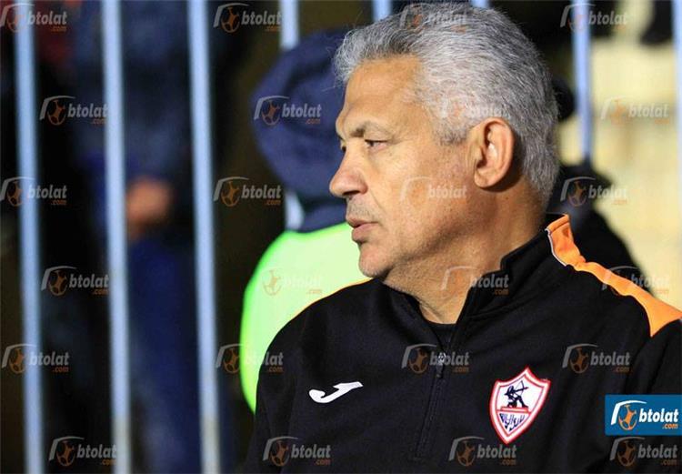 حلمي يدافع عن مسيرته مع الزمالك لم أكن سيئ ا