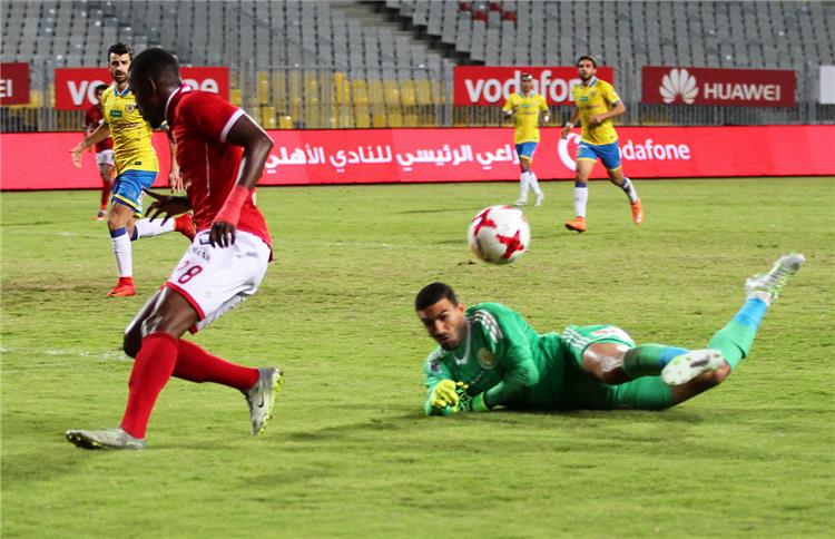 فيديو وليد سليمان يصعق الإسماعيلي ويعزز صدارة الأهلي للدوري