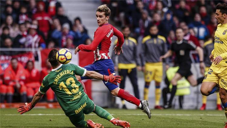 برشلونة يتحدى صفقات ريال مدريد بضم جريزمان