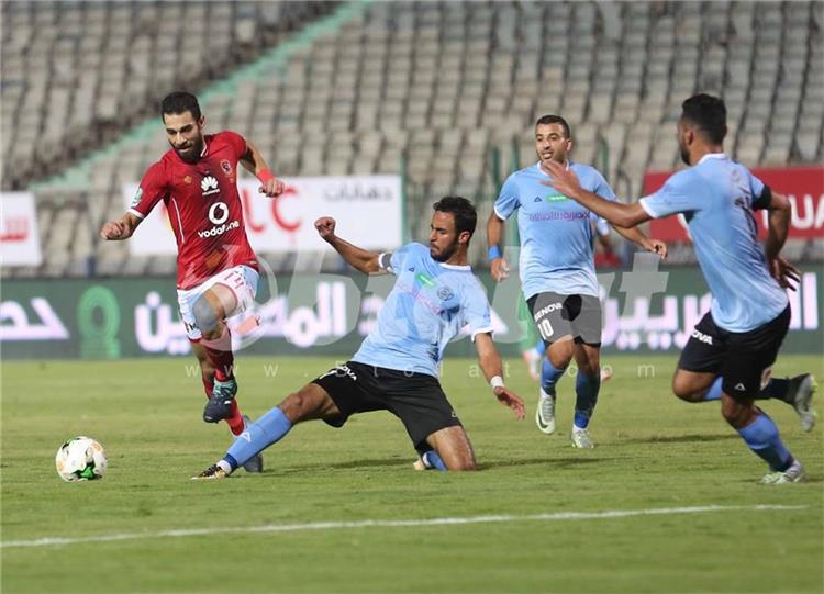 الداخلية يقتنص فوز ا قاتل ا من الرجاء في الدوري