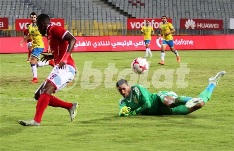 رضا عبدالعال عن نجم الأهلي يستحق اللعب في برشلونة