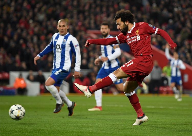 حساب دوري الأبطال يشيد بمحمد صلاح بعد تأهل ليفربول إلى ربع النهائي