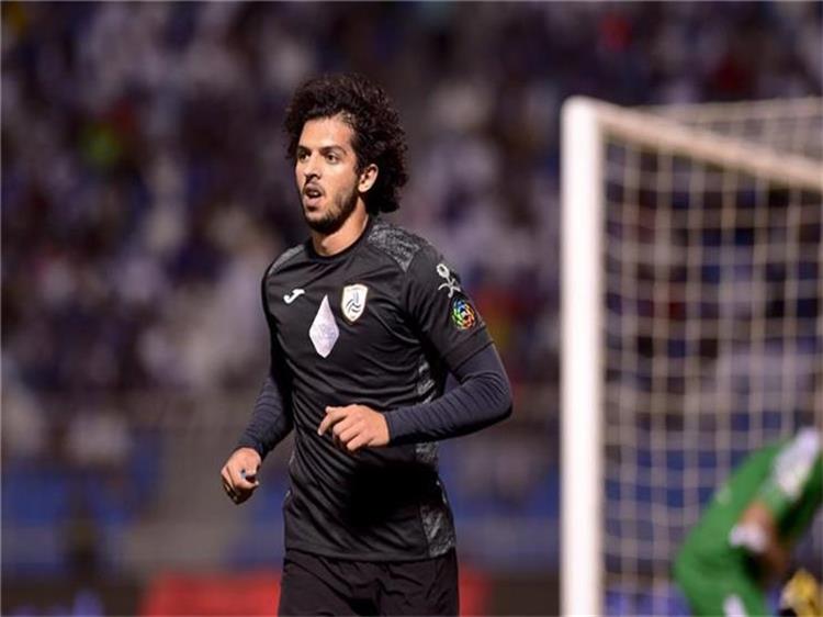 التشكيل عمرو بركات أساسي مع الشباب في مواجهة النصر بالدوري السعودي