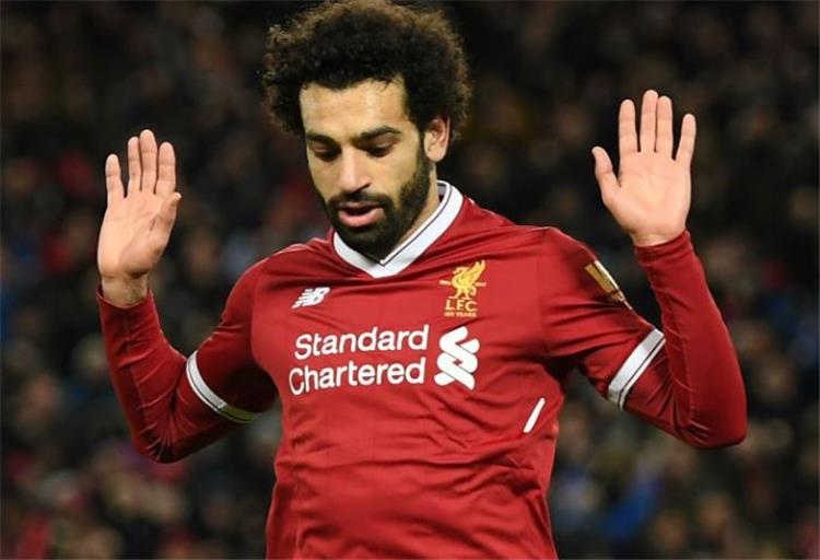 محمد صلاح يطلب حضور جنازة أستوري