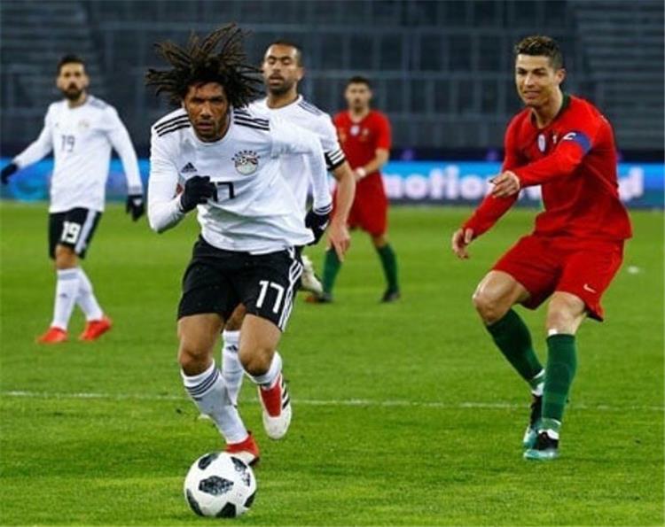محمد النني يعلق على هزيمة مصر أمام البرتغال