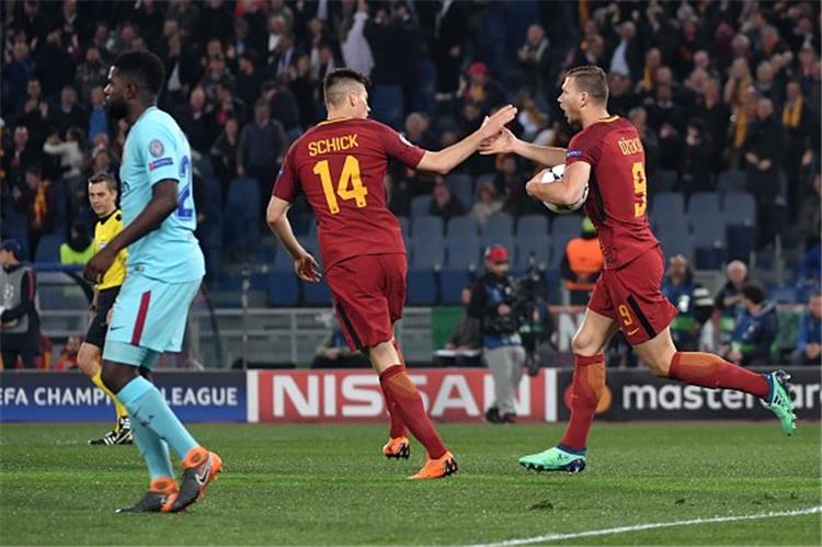 فيديو روما يحقق المعجزة ويقصي برشلونة بريمونتادا تاريخية في دوري الأبطال