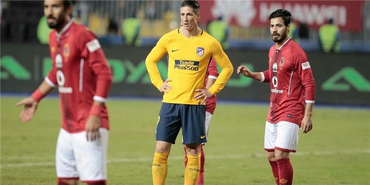أحمد سامي مدافع المقاصة في مباراة الاهلي واتليتكو مدريد