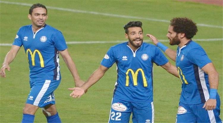 عامر يطلب من الأهلي 10 ملايين و3 لاعبين مقابل محارب ويهدد بالزمالك