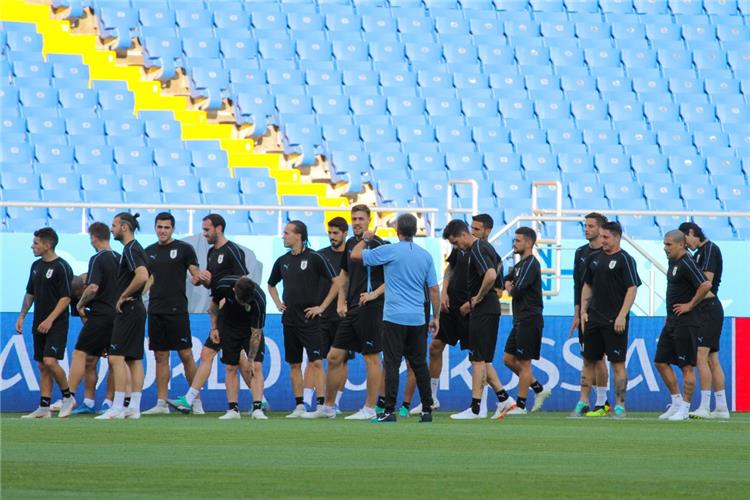 صورة مفاجأة في تدريبات أوروجواي قبل مباراة السعودية