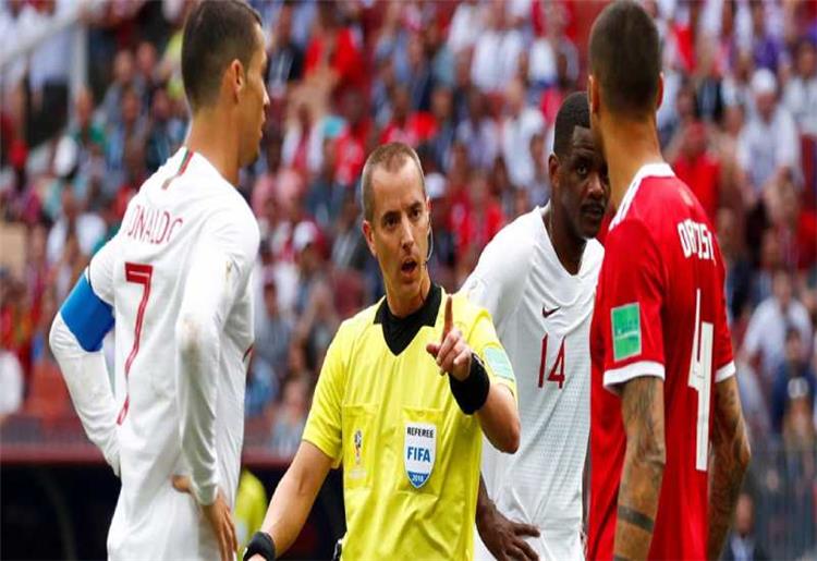 فيفا يصدر بيان ا رسمي ا بشأن حكم مباراة المغرب والبرتغال