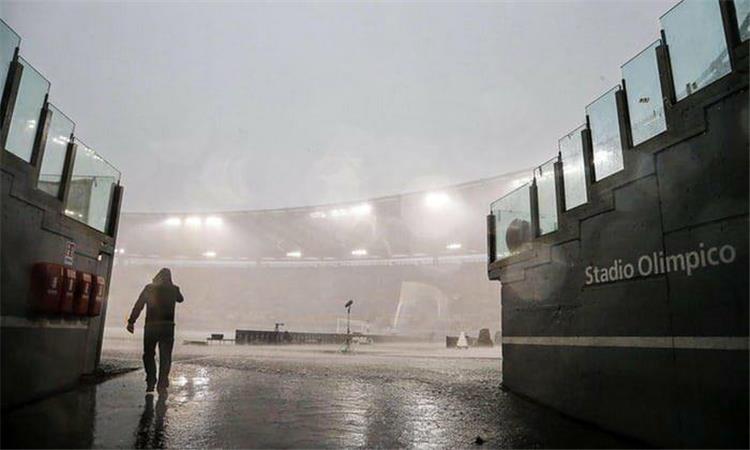 رسمي ا الأمطار تؤجل قمة لاتسيو وميلان