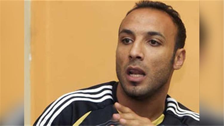 أيمن عبدالعزيز