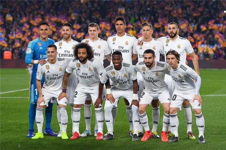 كارفاخال يحفز جماهير ريال مدريد قبل الديربي