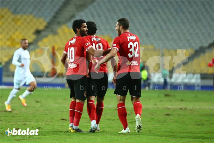 الأهلي ضد الاتحاد السكندري هدف تسلل وركلة جزاء مثيرة للجدل الأبرز تحكيميا اليوم السابع