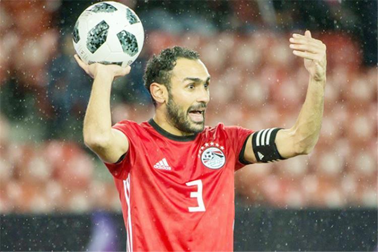 احمد المحمدي لاعب منتخب مصر واستون فيلا