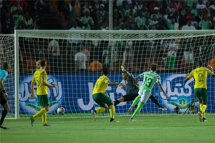 جانب من مباراة نيجيريا وجنوب إفريقيا