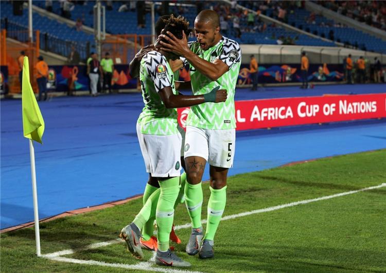 كاف يعلن رجل مباراة تونس ونيجيريا في كأس أمم إفريقيا