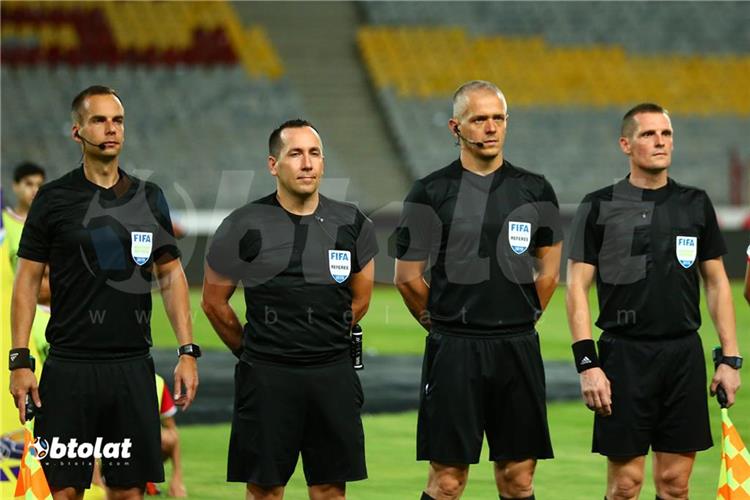 حكم مباراة الاهلي والزمالك