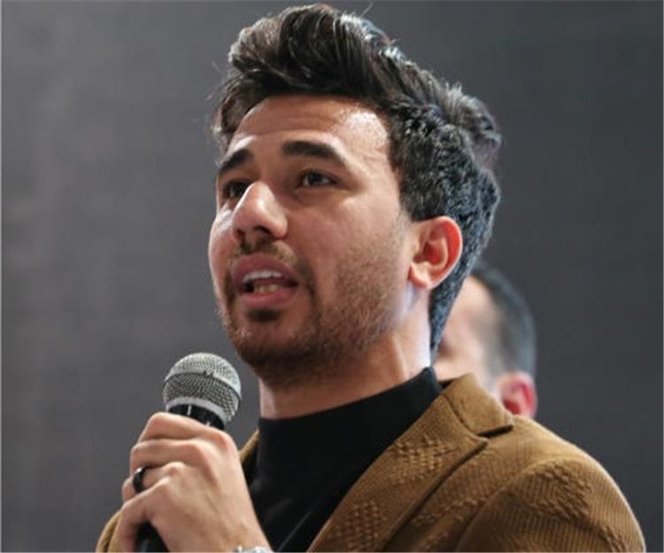 محمود حسن تريزيجيه في معرض القاهرة للكتاب