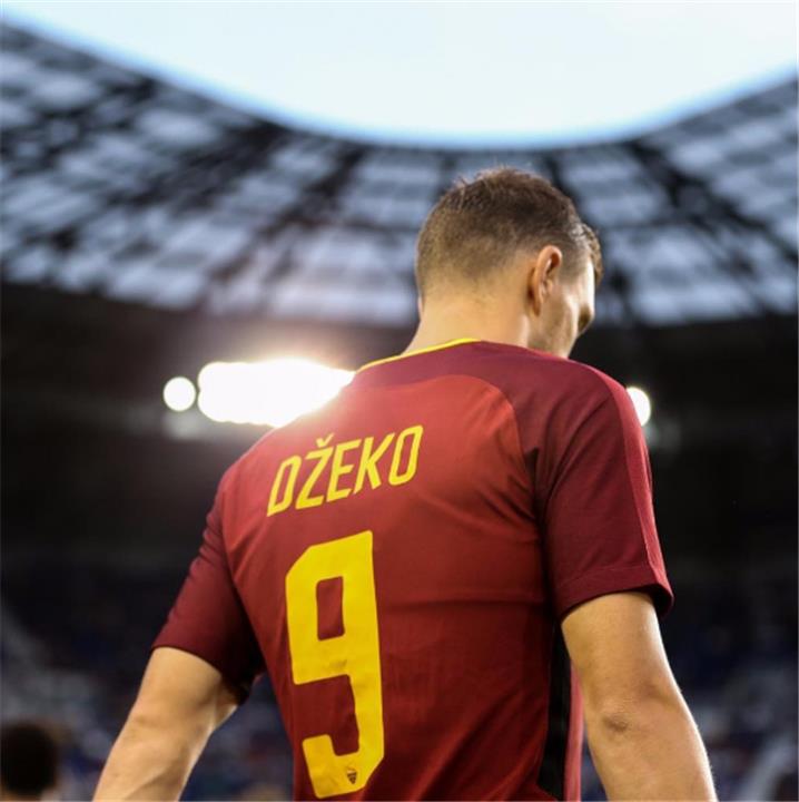 دجيكو يتراجع بعد تصريحه عن صلاح