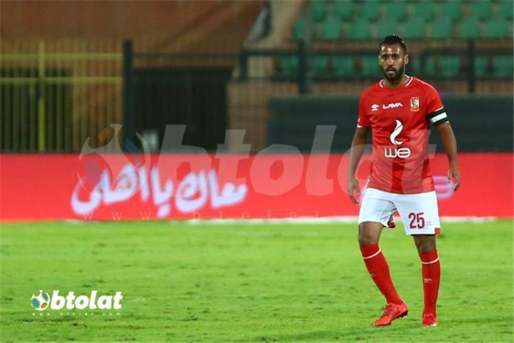 حسام عاشور لاعب الأهلي