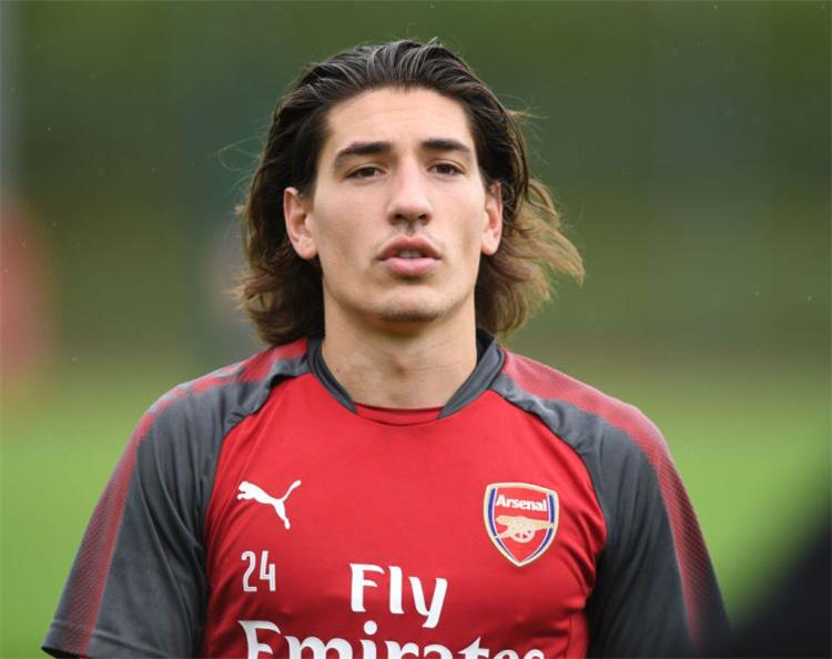 بيليرين آرسنال قادر على الفوز بالبريميرليج مثل تشيلسي