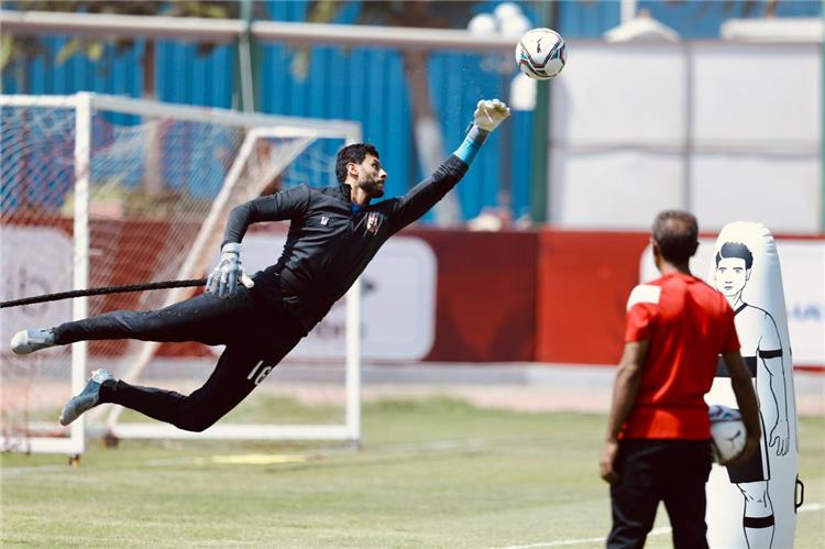 محمد الشناوي في مران الاهلي