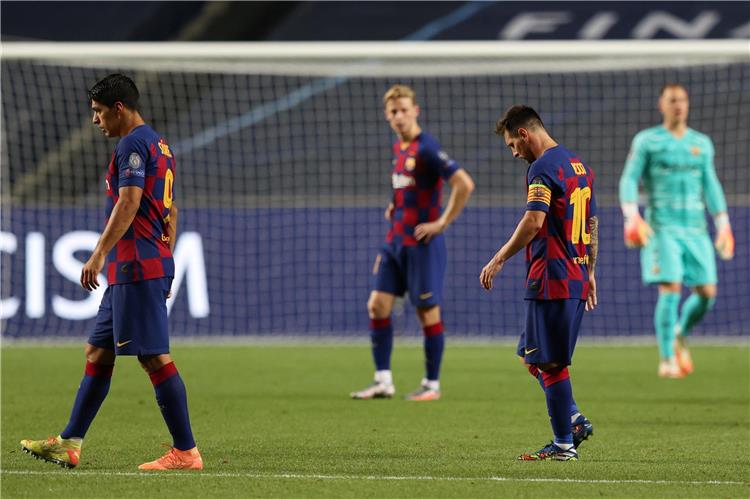 حزن لاعبي برشلونة في مباراة بايرن ميونخ