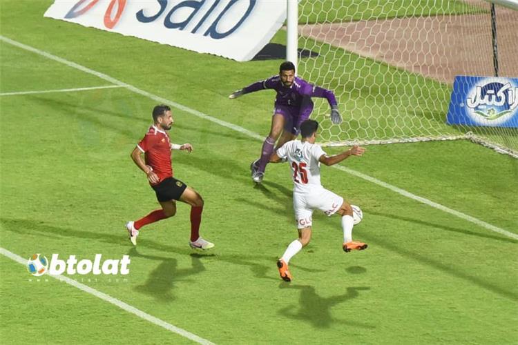 بالفيديو أحمد سيد زيزو يسجل هدف الزمالك الأول أمام الأهلي بطولات