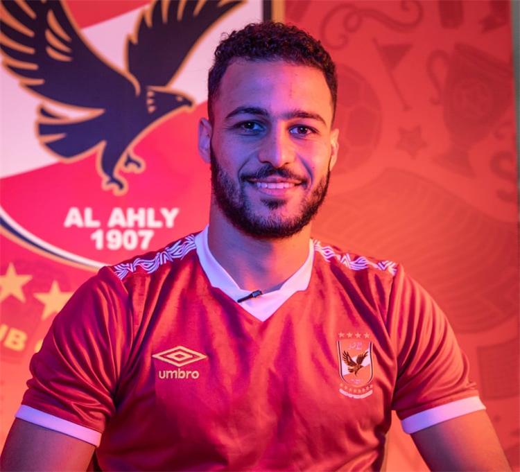 أحمد رمضان بيكهام لاعب الأهلي