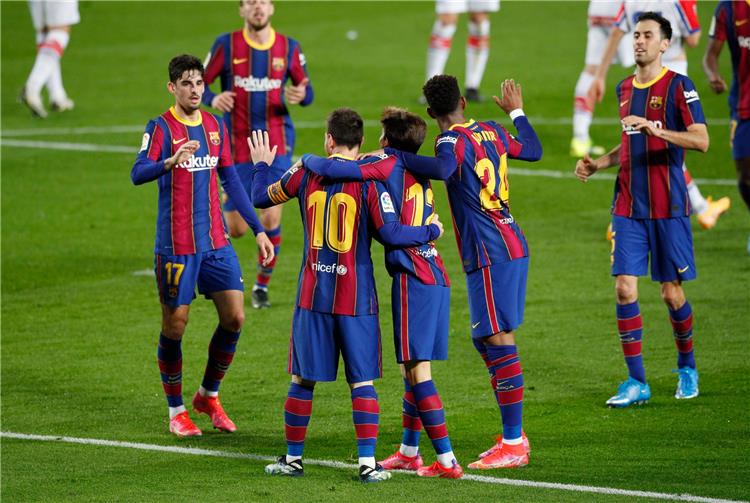 فيديو ميسي يقود برشلونة لدك شباك ألافيس بخماسية في البروفة الأخيرة قبل ملاقاة باريس سان جيرمان بطولات