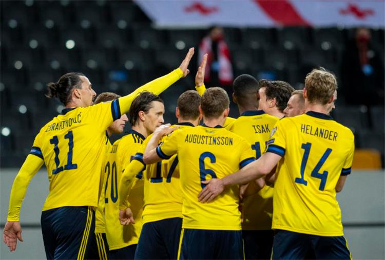 لاعبو السويد
