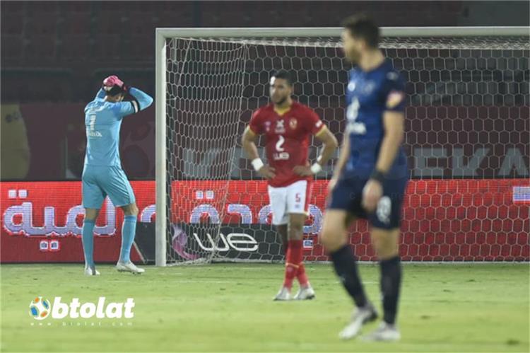 خطأ محمد الشناوي في مباراة الأهلي وبيراميدز في الدوري