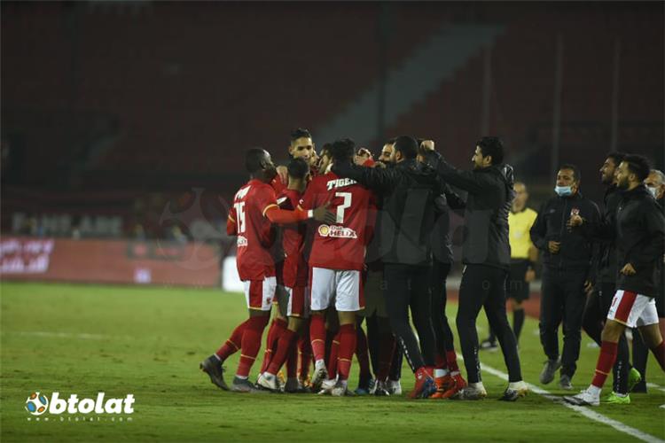 لاعبو الاهلي