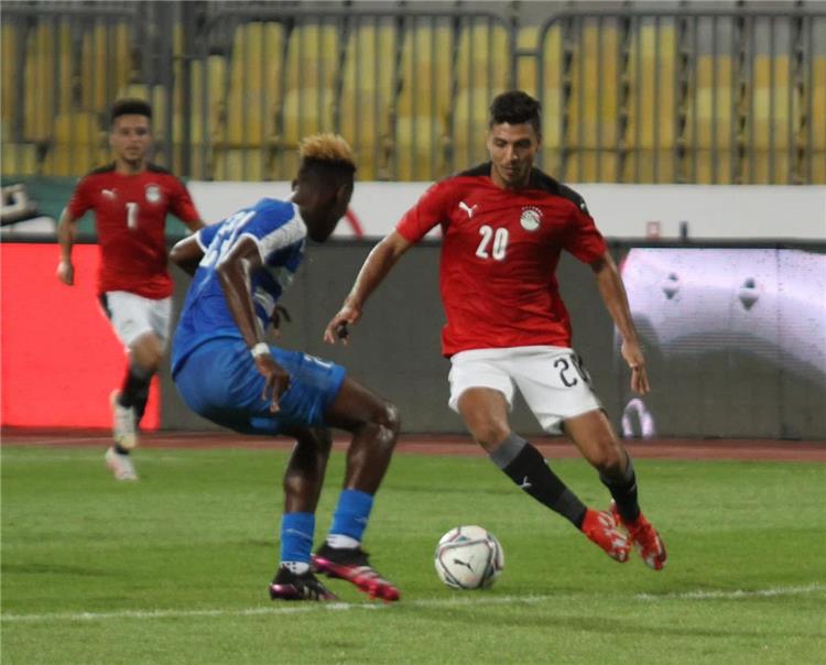 فيديو | محمد شريف يسجل هدف منتخب مصر الثاني أمام ليبيريا - بطولات