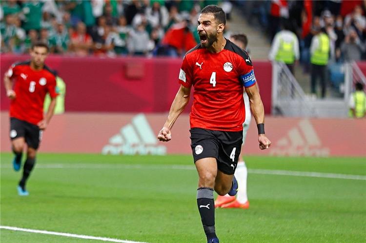عمرو السولية من مباراة مصر والجزائر بكاس العرب