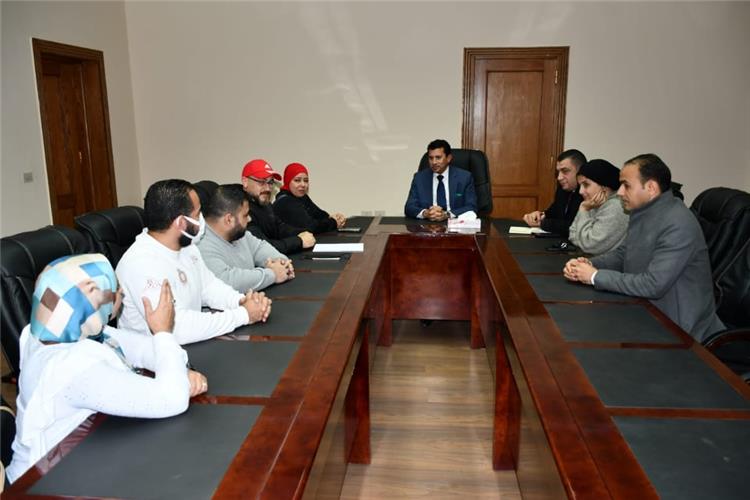 جلسة أشرف صبحي مع أبطال البارالمبية