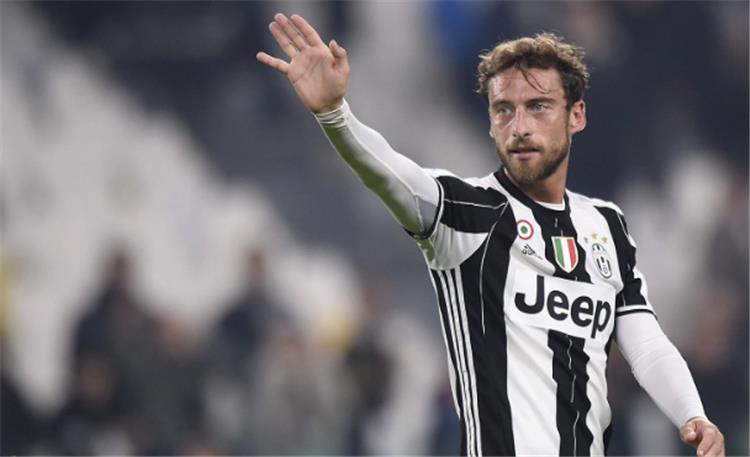 ماركيزيو يدرس الرحيل عن يوفنتوس