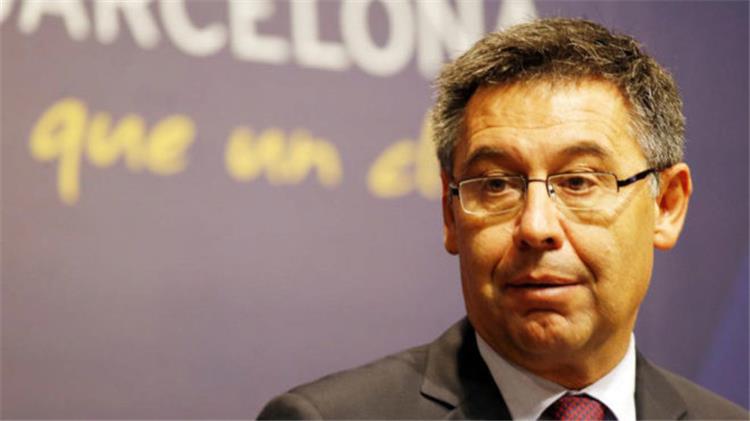 تصريحات بارتوميو فيراتي أثق في عمل المدير الرياضي لبرشلونة بسوق الانتقالات