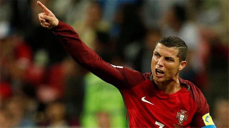 كأس القارات رسميا الإتحاد البرتغالي يستبعد كريستيانو رونالدو من مباراة تحديد المركزين الثالث والرابع