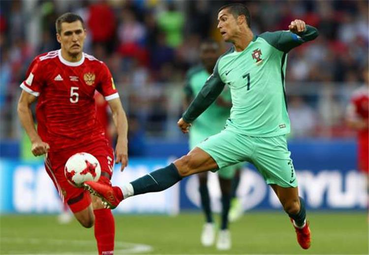 كأس القارات مدافع روسيا من الصعب مقارنة رونالدو مع هيرنانديز