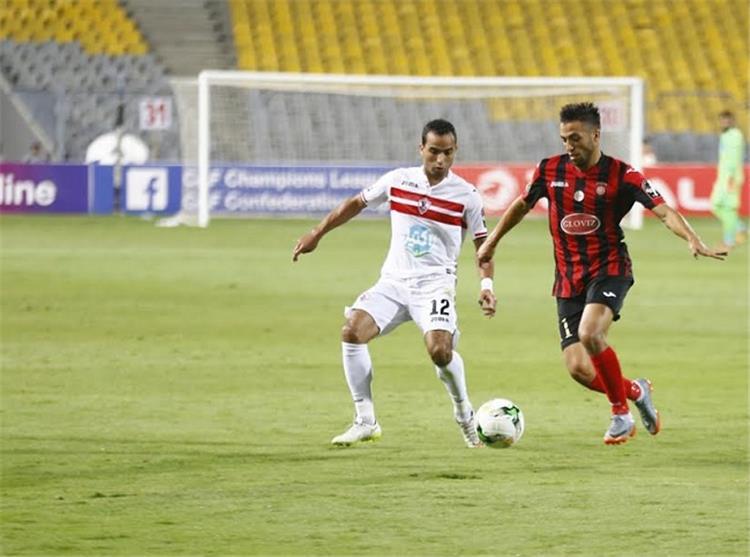 حسني فتحي يتدرب منفرد ا قبل مباراة الزمالك وكابس