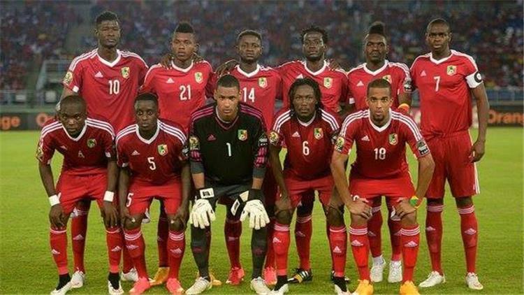 تقارير تونسية تكشف غياب أخطر لاعبي الكونغو أمام مصر