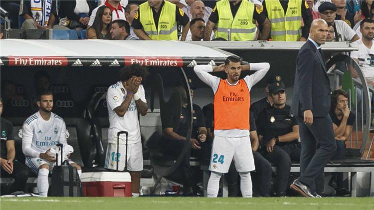 سيبايوس غاضب من ريال مدريد