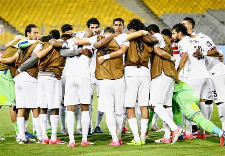 بعد خروجه من حسابات نيبوشا صانع ألعاب الزمالك يبحث الرحيل إلى الخليج