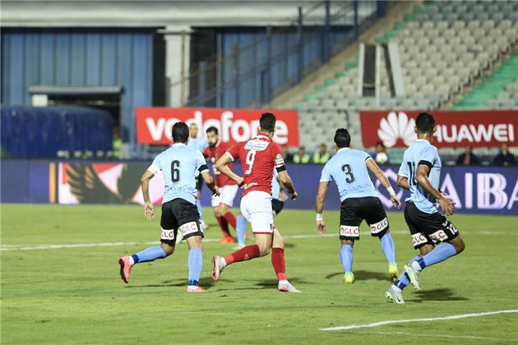 فيديو الاهلى يتقدم على الداخلية في الشوط الأول بهدف أزارو