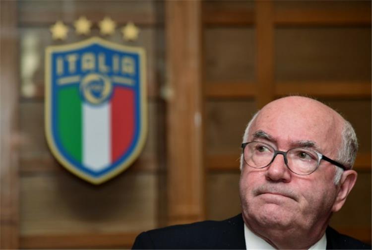 رئيس الاتحاد الإيطالي المستقيل عن الانتقادات لم ألعب مع المنتخب ضد السويد
