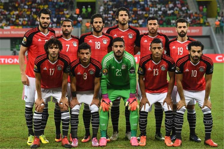 اقتراح بإقامة معسكر مارس للمنتخب في الإمارات